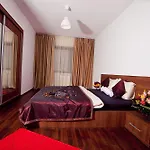 Phoenicia Apartments Splai